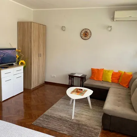 Dada Center Of Daire *