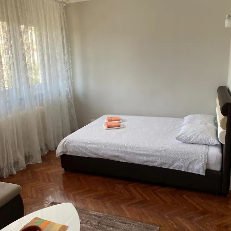 Dada Center Of Apartment *